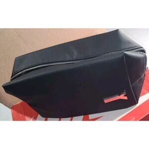 YSL Beaute Yves Saint Laurent Black Cosmetic Makeup Bag GWP